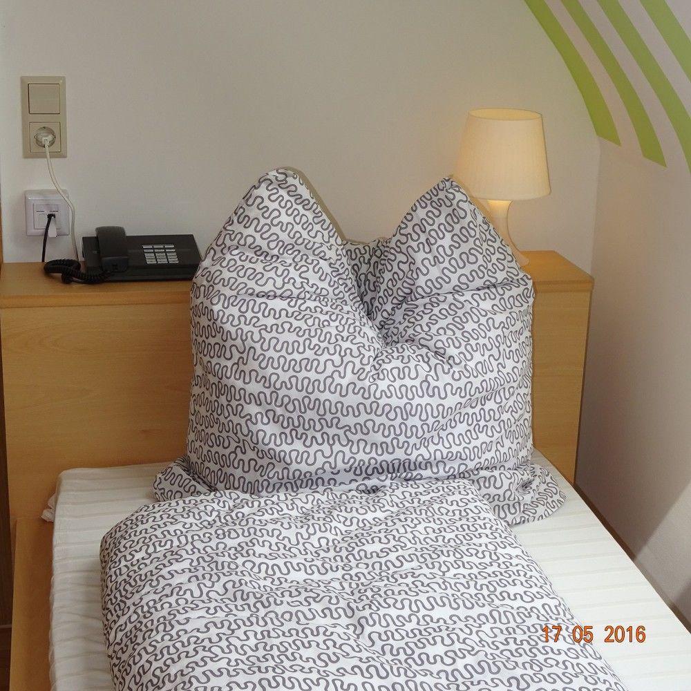 Hotel Einstein Бад-Кроцинген Экстерьер фото
